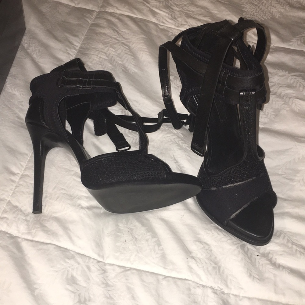 Black Zara heels